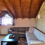 Attic Paradise Vila