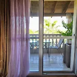 Attic Paradise Vila *