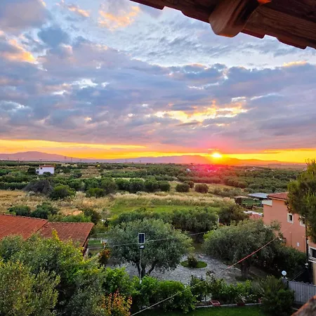 Attic Paradise Φλογητά