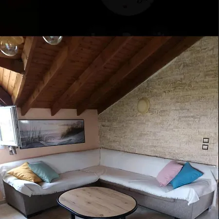 Attic Paradise Vila Flogita